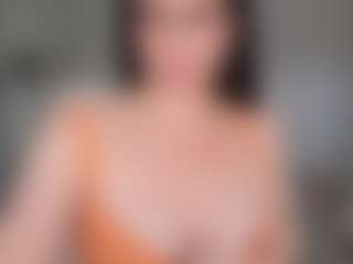 Live cam show with Libbyloveheart - Pornstar Brown Eyes on Camsoda