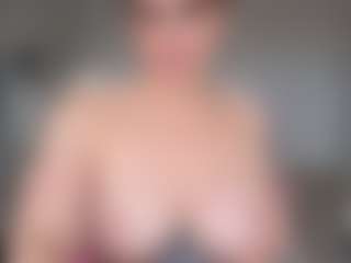 Libbyloveheart's Live Sex Cam Show
