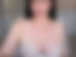Live cam show with Libbyloveheart - Solo on Camsoda