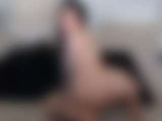 Live cam show with Libbyloveheart - Big Tits on StripNow