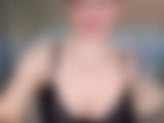 Live cam show with Libbyloveheart - Strip BBW on Camsoda
