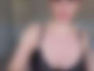 Live cam show with Libbyloveheart - Strip Lovense on googirlz