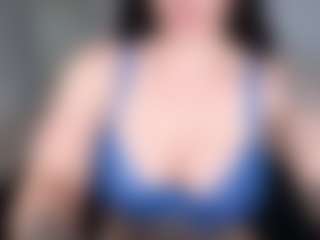 Live cam show with Libbyloveheart - Athletic Cosplay on TottyGirls