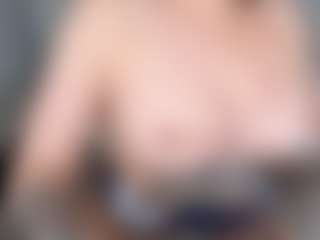 Live cam show with Libbyloveheart - Oral on infinitiblacc.com