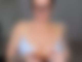 Libbyloveheart's Live Sex Cam Show