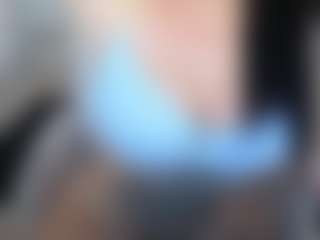 Live-camshow met Libbyloveheart - Gamer MILF op Camsoda