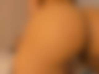 isabella-bunny's Live Sex Cam Show