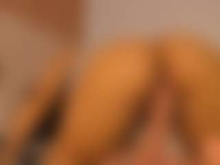 isabella-bunny's Live Sex Cam Show
