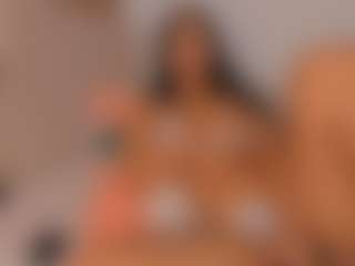 isabella-bunny's Live Sex Cam Show