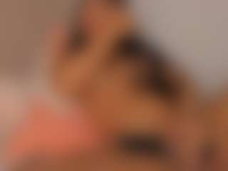 isabella-bunny's Live Sex Cam Show