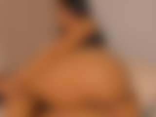 isabella-bunny's Live Sex Cam Show