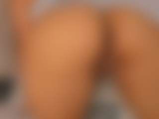 isabella-bunny's Live Sex Cam Show
