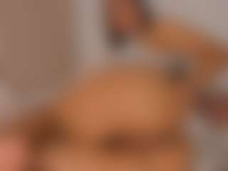 isabella-bunny's Live Sex Cam Show