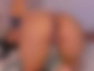 isabella-bunny's Live Sex Cam Show