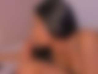 isabella-bunny's Live Sex Cam Show