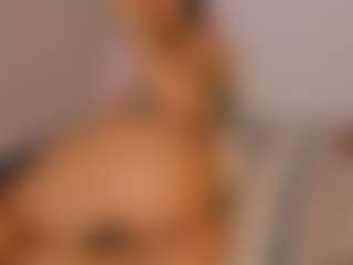 isabella-bunny's Live Sex Cam Show