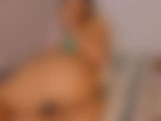 isabella-bunny's Live Sex Cam Show