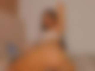 isabella-bunny's Live Sex Cam Show