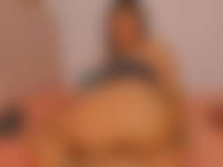 isabella-bunny's Live Sex Cam Show