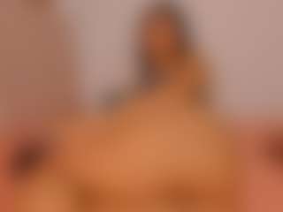 isabella-bunny's Live Sex Cam Show