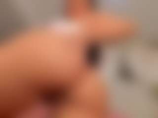 isabella-bunny's Live Sex Cam Show