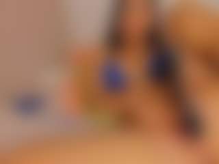 isabella-bunny's Live Sex Cam Show