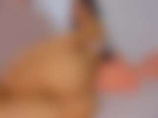 isabella-bunny's Live Sex Cam Show
