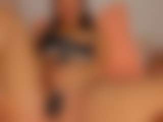 isabella-bunny's Live Sex Cam Show