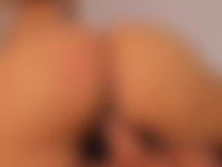 Live cam show with isabella-bunny - Tease on StripNow