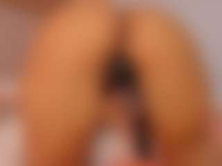 isabella-bunny's Live Sex Cam Show