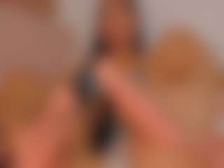 Live cam show with isabella-bunny - Petite on Camsoda