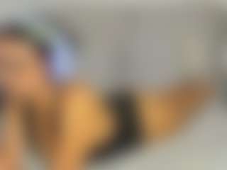 Live cam show with Leah Marsh - Latina on boobsie.com | colombia