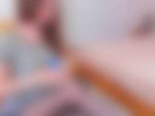 Live cam show with Pantyhose_Lizz - Brown Hair on PervPlay.com