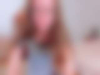 Live cam show with Pantyhose_Lizz - Brown Hair on livesexfox.com