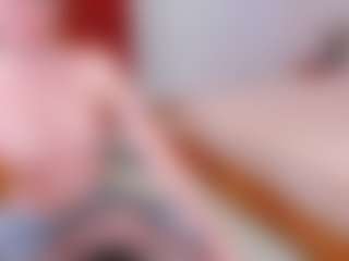Live cam show with Pantyhose_Lizz - Long Hair on livesuperchat.net