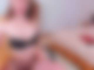 Live cam show with Pantyhose_Lizz - Full Nudity on Sex Cam Show