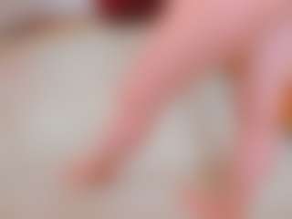 Live cam show with Pantyhose_Lizz - Brown Hair on chickslive.net