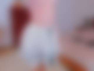 Live cam show with Pantyhose_Lizz - Brown Hair on livesexfox.com