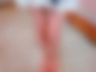 Live cam show with Pantyhose_Lizz - Fingering MILF on thefappeningchat.com