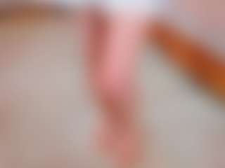 Live cam show with Pantyhose_Lizz - Blue Eyes on Camming Site