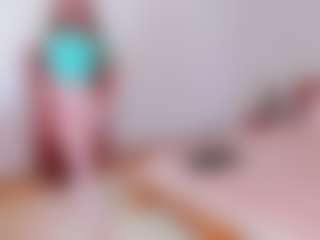 Live cam show with Pantyhose_Lizz - Brown Hair on SxyPornLive