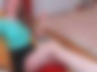 Live cam show with Pantyhose_Lizz - Brown Hair MILF on justonemore.cc
