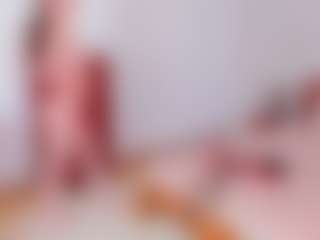 Live cam show with Pantyhose_Lizz - Brown Hair MILF on SmokeAndPoke
