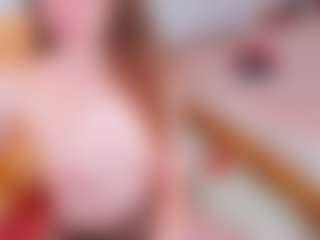 Live cam show with Pantyhose_Lizz - Gamer Athletic on slutload