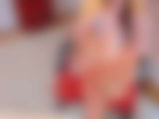 Live cam show with Pantyhose_Lizz - Athletic MILF on Streamer API