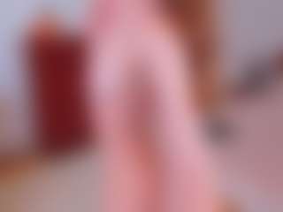 Live cam show with Pantyhose_Lizz - Middle Aged on Mixed Magazine Live