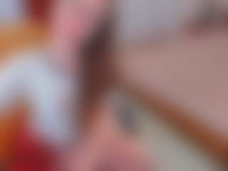 Live cam show with Pantyhose_Lizz - Athletic Middle Aged on Lustler