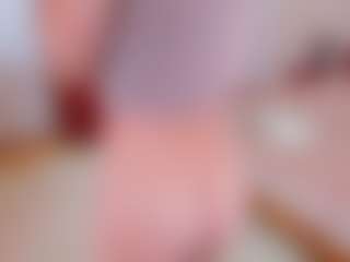 Live cam show with Pantyhose_Lizz - Blowjob Brown Hair on Camsoda