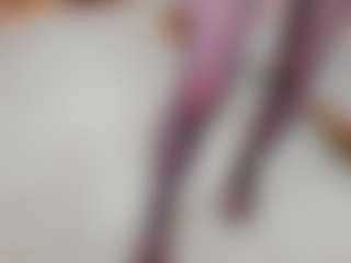 Live cam show with Pantyhose_Lizz - Upskirt on livesuperchat.net