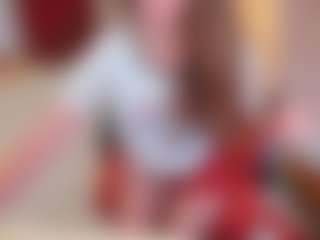 Live cam show with Pantyhose_Lizz - Long Hair on AdultVida.com